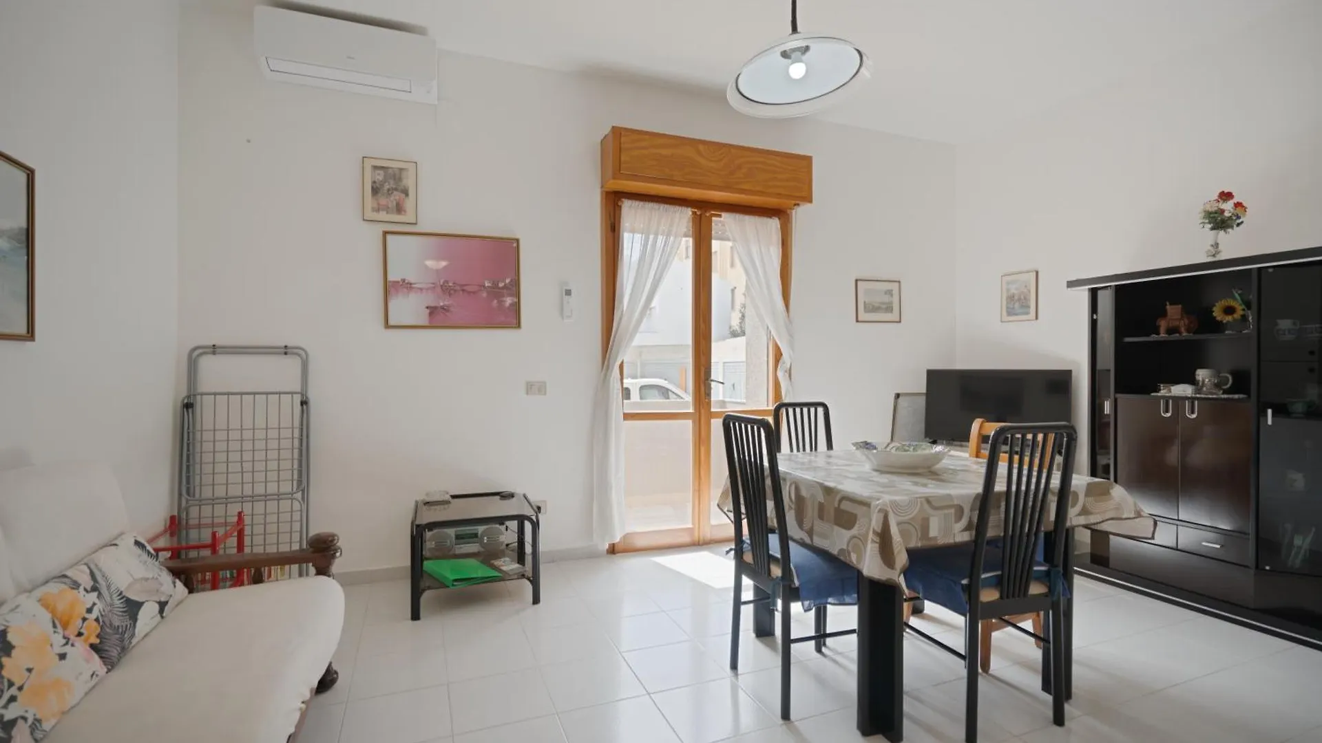 Appartamento Leolu Zona Spiaggia Alghero 0*,  Itálie